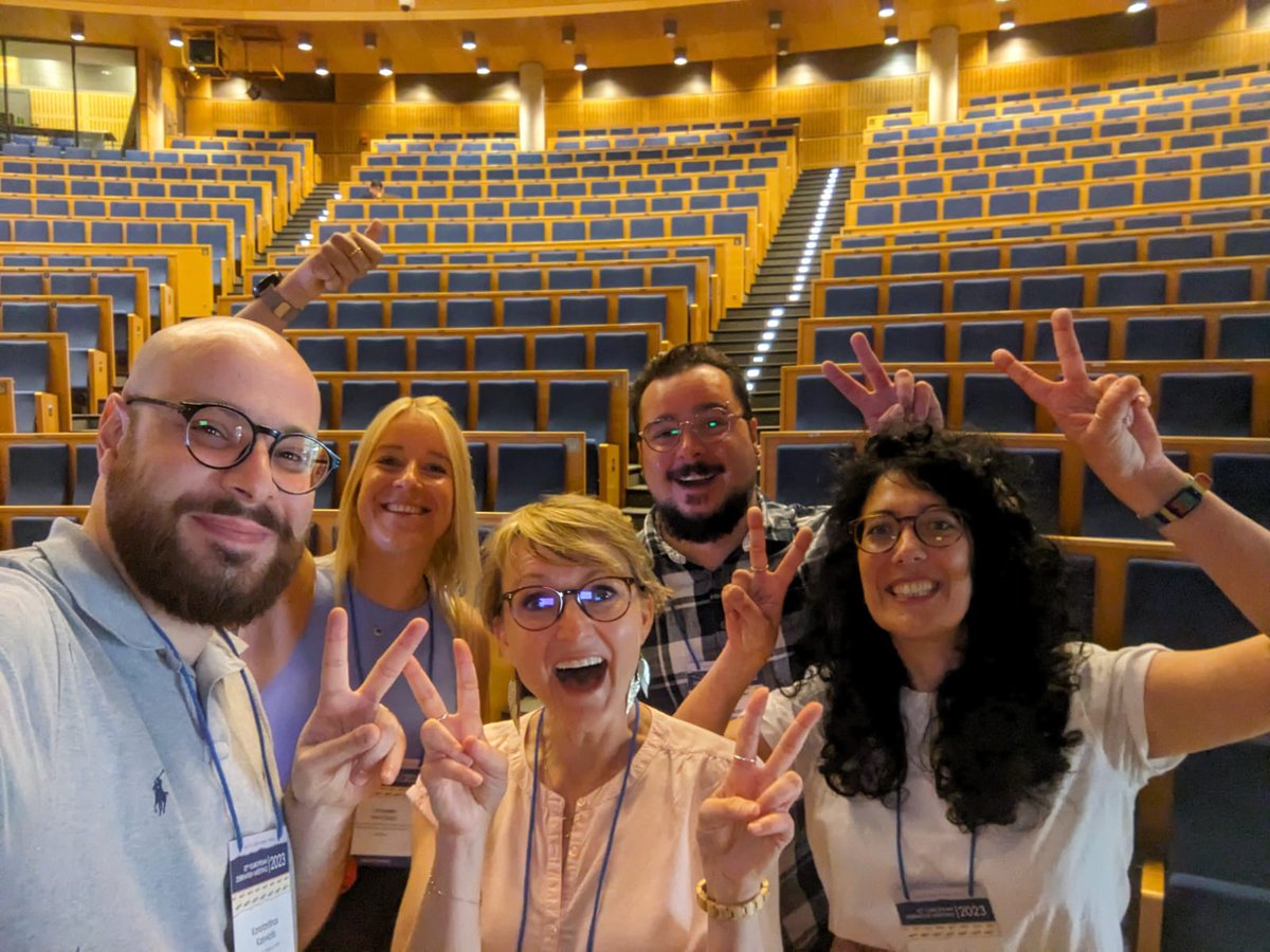 EZS_YoRC's tweet image. Exciting news!🚨📢 The Young Researcher Committee (YoRC) of @eu_fish is searching for TWO new members!
If you want to contribute to empowering early-career researchers in the #zebrafish community, don’t miss this opportunity!
Apply by January 31st: forms.gle/t1ydTPKU4KsEms…