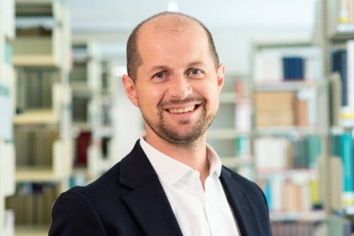 Nachrichtenkonsum der Österreicherinnen und Österreich

In einem Artikel in der steirischen Zeitung @MeinBezirk erläutert Stefan Gadringer auf Grundlage des Digital News Reports das Nachrichtenkonsumverhalten der Österreicher*innen. 

bit.ly/Beitrag_Gadrin…

<a href="/KowiSalzburg/">KoWi Salzburg</a>
