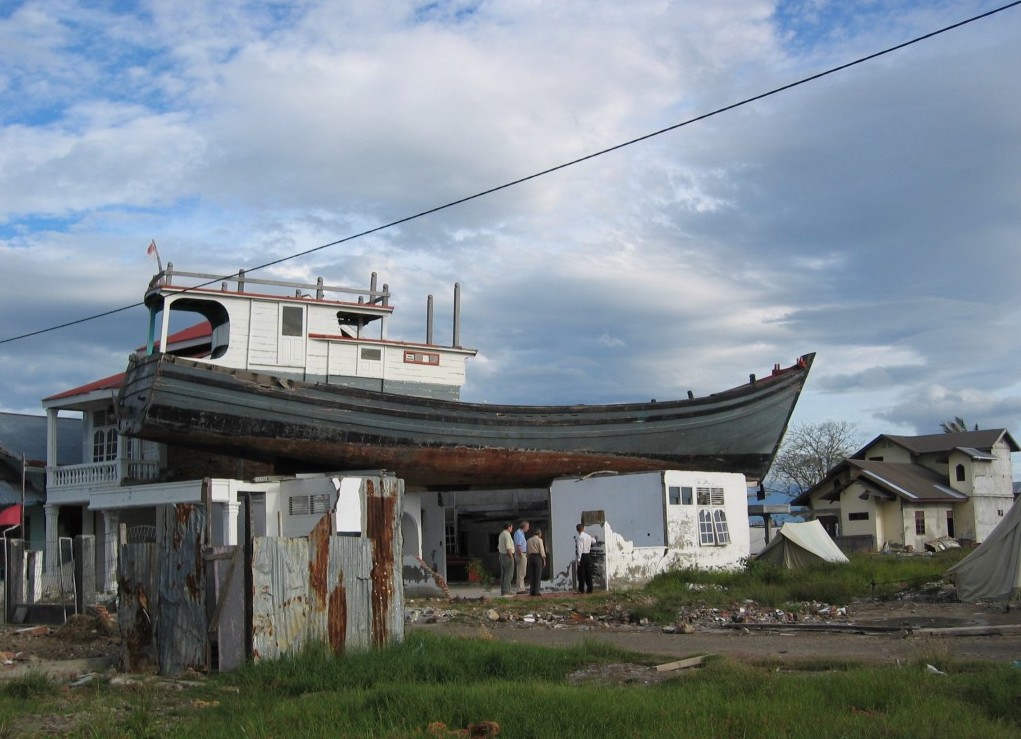 Thinking of everyone affected by the devastating #Tsunami that shook the world 20 years ago today. In particular the four Halcrow project staff in Indonesia who lost their lives, and many more whose families, homes and livelihoods were lost in the disaster.