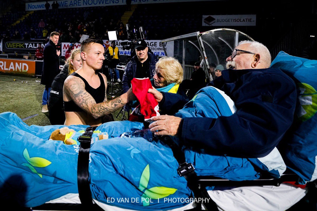 Ed van de Pol tweet media