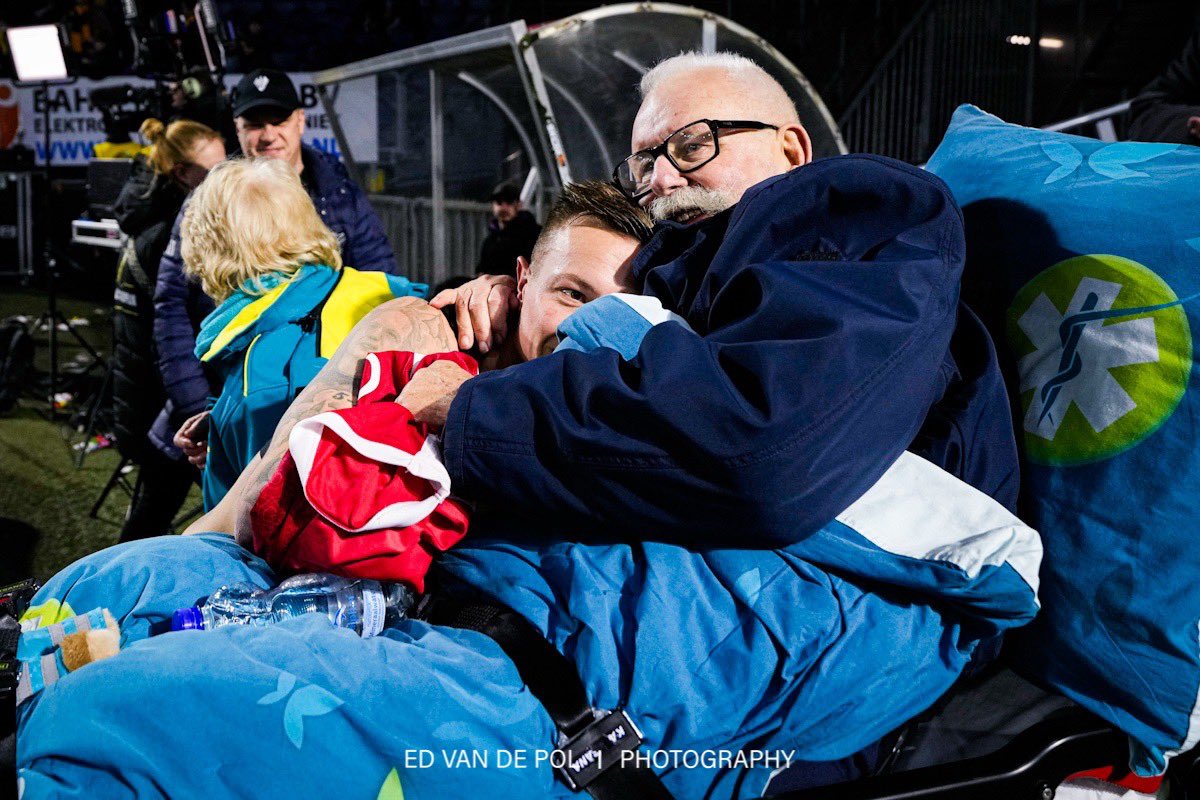 Ed van de Pol tweet media