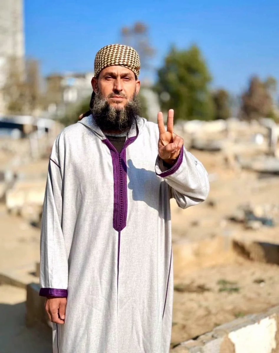 thefaqiir's tweet photo. Shaykh Khaled Nabhan passed away today. Inna lillahi wa inna ilayhi raji’un. May Allah accept him into the Highest ranks of Jannah https://t.co/8OcpNz8TY7