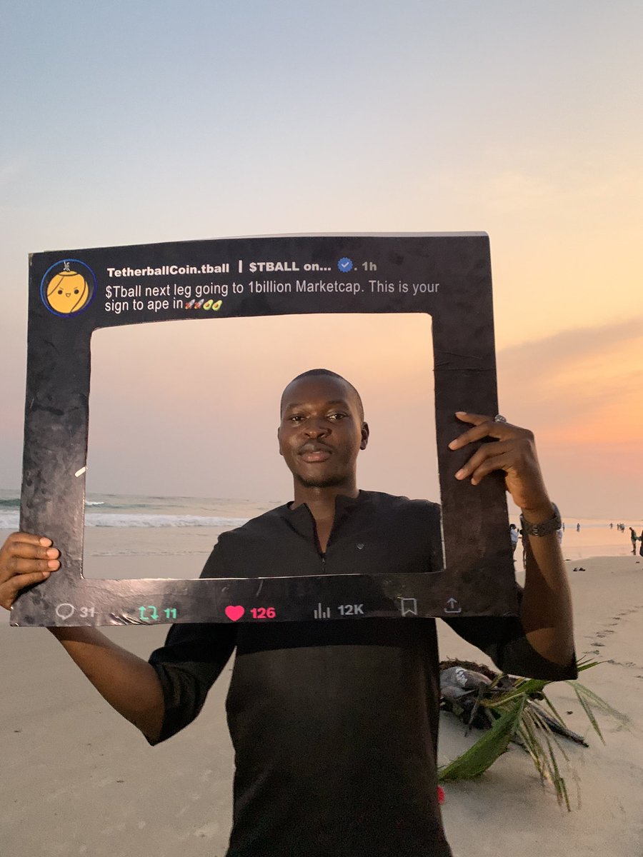 JenniferMo86279's tweet image. The first AI meme coin on the Solana Blockchain... Stay fully aped on a project that is properly doxxed and rugproof... 🚀🚀🥑

$Tball
#Tetherball #SolanaMemeCoin