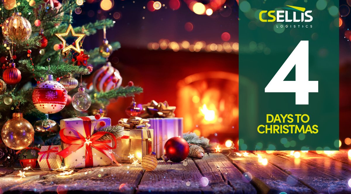 4 Days to Christmas:  Still dreaming of the perfect Christmas—the tree perfectly lit, everyone  in matching pajamas, and no one arguing over the last cookie. The calm  before the storm.
csellis.co.uk