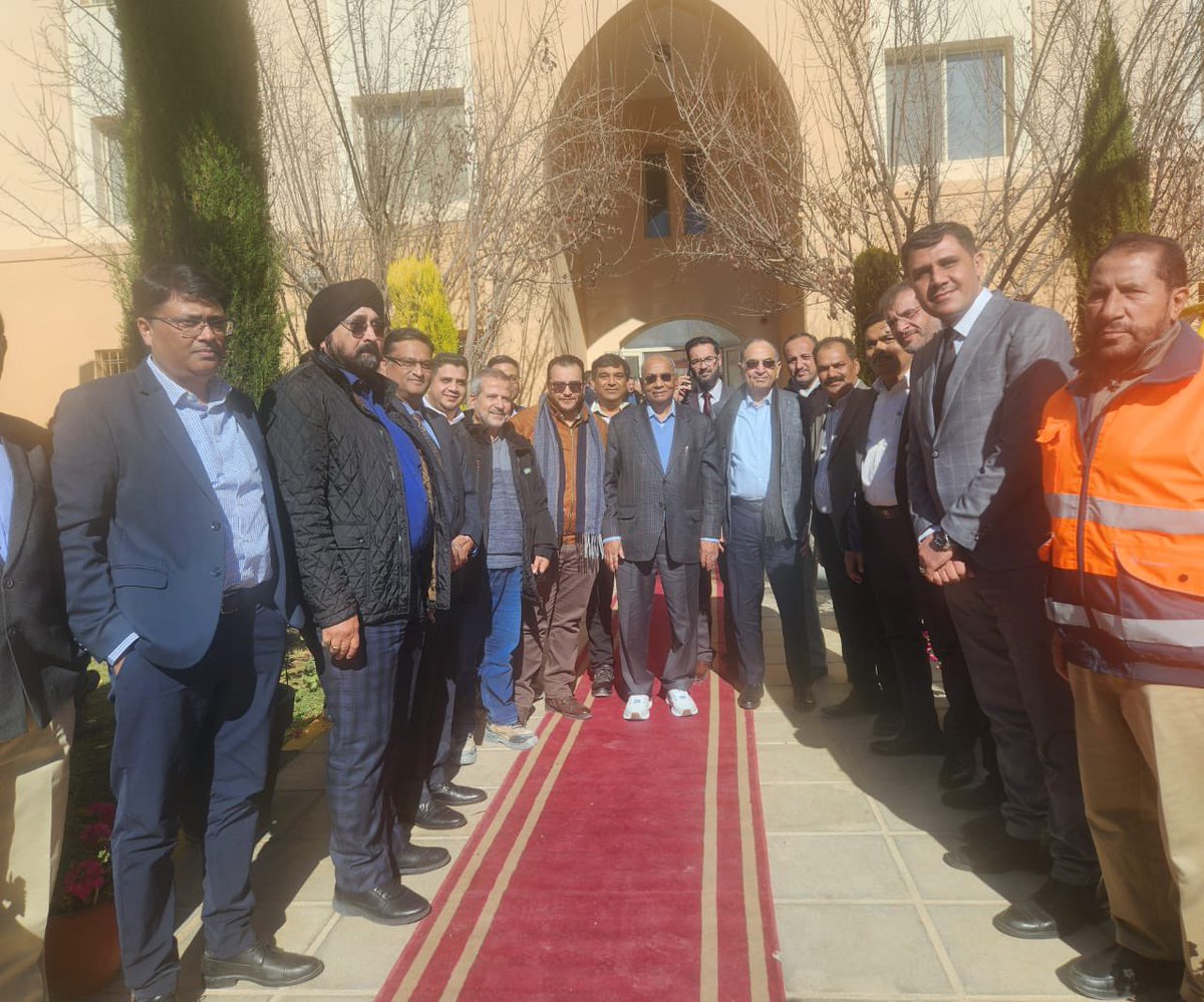 drusawasthi's tweet photo. I am visiting JIFCO Plant at Al-Eshidia in Jordan. During my visit to JIFCO Plant, I met His Excellency Chairman Dr Mohammad Thneibat and other officials of JIFCO. https://t.co/jPCOeY0JZ6