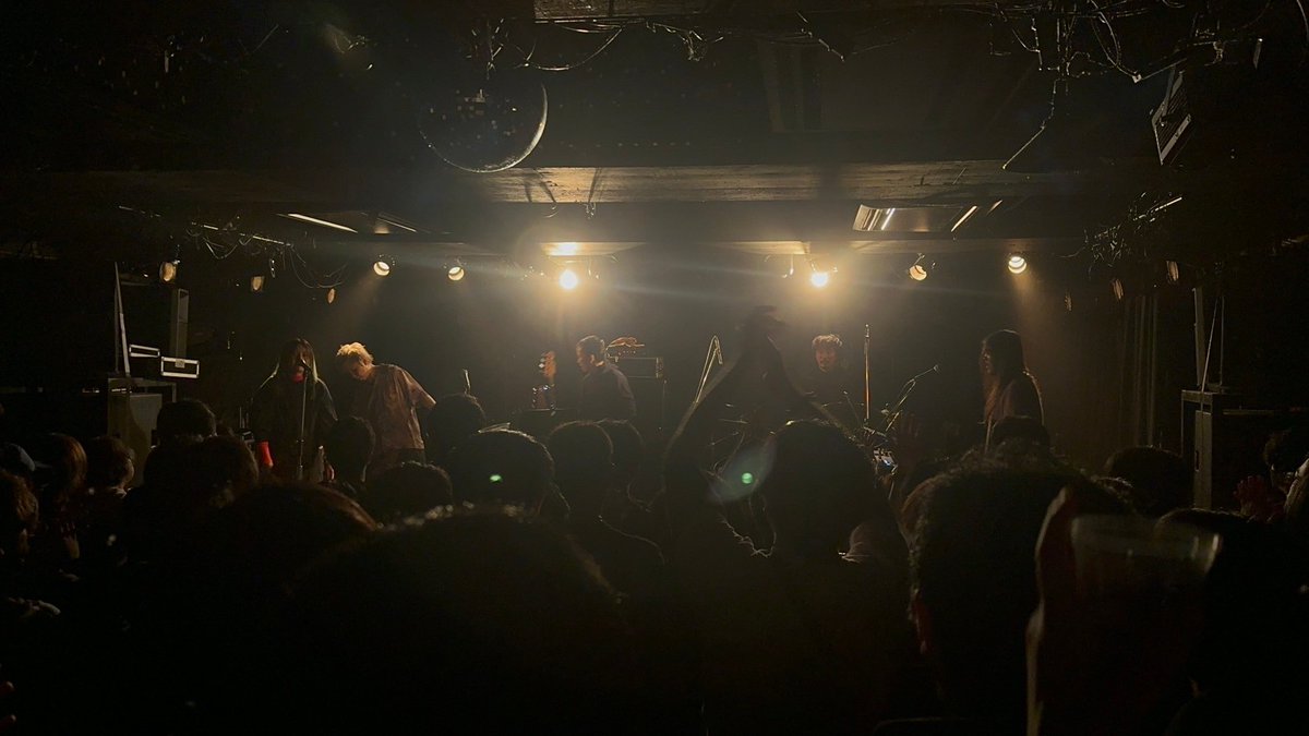 昨日はBAHAMAS FEST 2024、みなさんありがとうございました！
今回チケット即完ということで、今後にも期待してしまいますね。
主催のたけさん<a href="/TaKeMusik/">たけ a.k.a tak</a> お疲れ様でした！
siraphはツアー発表、current mood5販売開始などありました。
諸々ぜひチェックお願いします！

#マスフェス