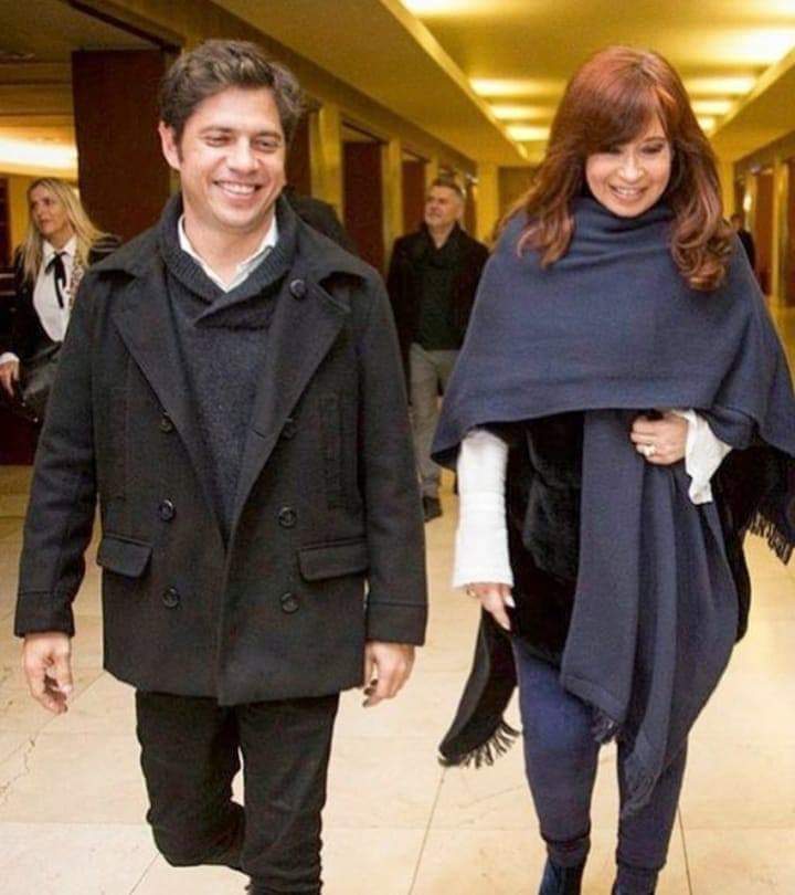 ATENCIÓN PERONISTAS!
Estoy siguiendo a todo el que me siga ✌🏻
La idea es que ninguna cuenta peronista tenga pocos seguidores 🤝🏻🇦🇷
Dale RETUIT y nos seguimos 🇦🇷🇦🇷