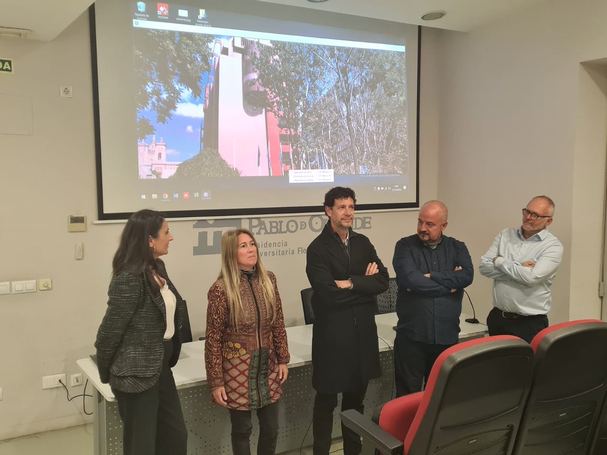 Oficina Igualdad UPO tweet media