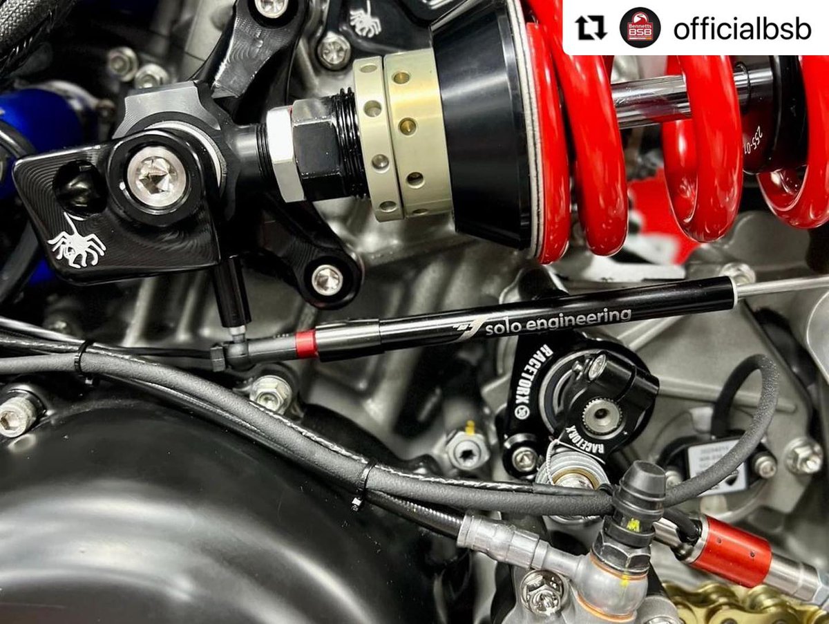 RaceTorx's tweet photo. Enhance your Ducati's performance with our unique gear shift support, designed to stabilize your gear shaft and eliminate mis-shifts and false neutrals for a seamless gear transition. #gear #geartransition #shiftsupport #support #ducati #ducativ4 #ducativ2 #panigale https://t.co/7nsHFtboYZ