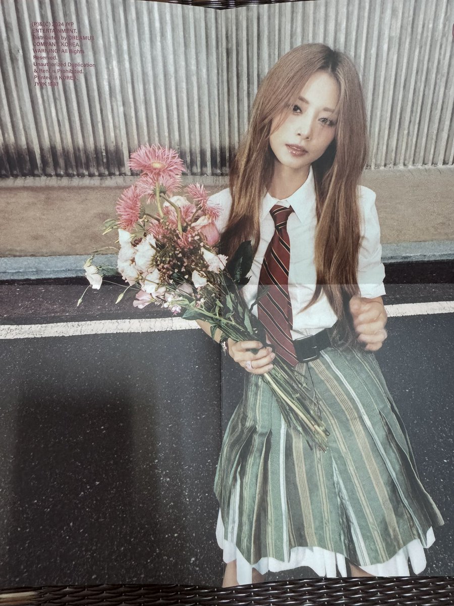 sharonalsk's tweet photo. TWICEトレカ交換

譲）画像参照
求）ミナ(過去物も可)

郵送のみ
　　　
お声がけお待ちしております❕

#twice交換　#TWICE_14th_MiniAlbum 
 #twiceトレカ交換  #TWICE交換 https://t.co/VzEuGR6MKQ