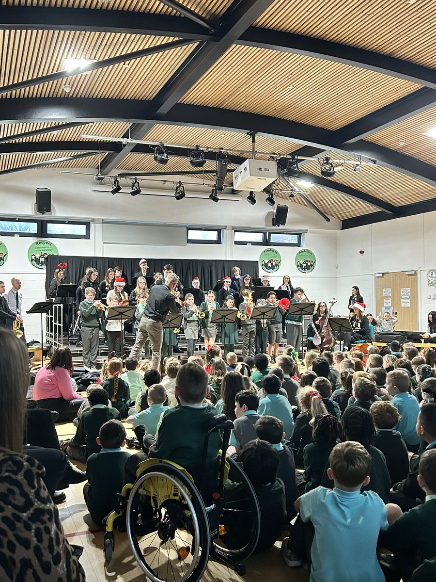 Great start to our last week having a visit from <a href="/ndhs1/">Notre Dame HS, Greenock</a> musicians performing for us! Some of our musicians played for us too👏