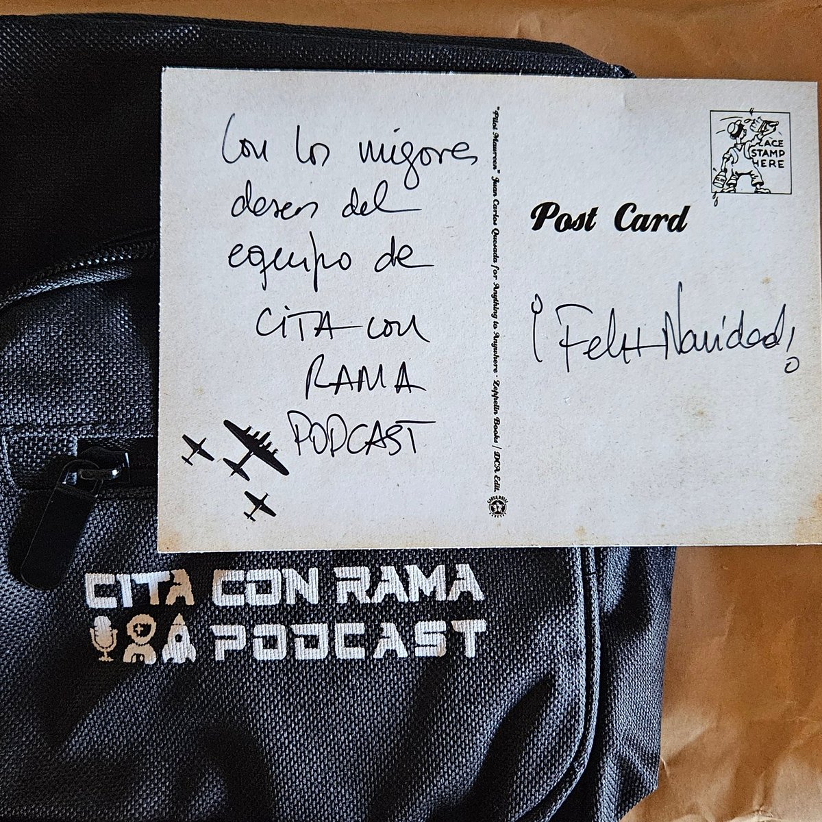 Ay, qué TREMENDA ILUSIÓN que ya ha llegado el primer regalo de navidad 🤗🎉