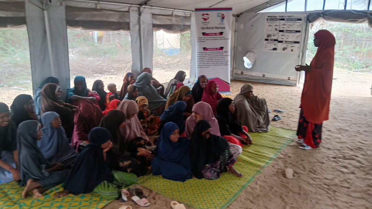 girlkindkenya's tweet photo. This morning, we held a powerful Mother-Daughter session in Abaqdera, Nanighi Ward, tackling FGM/C with support from @TheGirlGen. Together, we’re empowering women & girls to end harmful practices and build a safer future. 💪 #EndFGM #TheGirlGeneration #GirlkindKenya #Garissa https://t.co/fbyH8vYYQ3