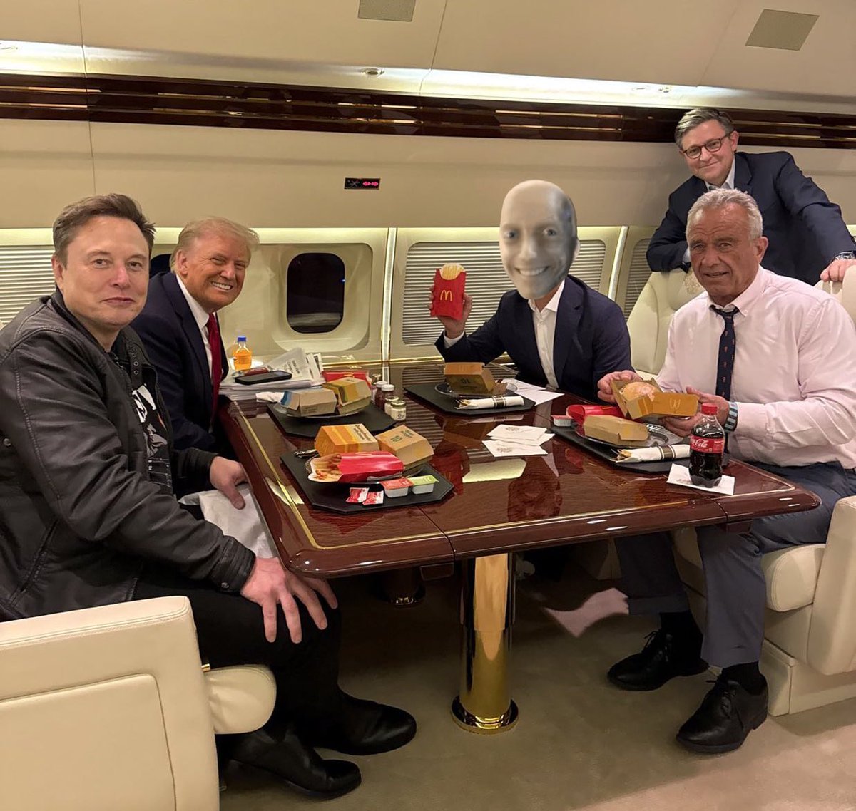 InstinctMeta's tweet photo. @ElonMuskAOC For sure $sonny is part of the dream team https://t.co/2dzpCM4mZb