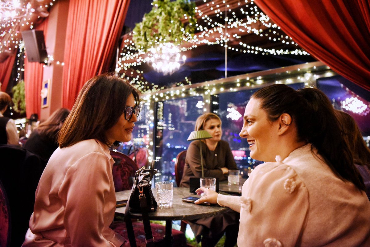 NDIKosovo's tweet image. 🧵(1/4) Women in Media and Women Experts convened for a networking event, celebrating collaboration and marking a vital step toward a more inclusive and gender-sensitive media landscape.