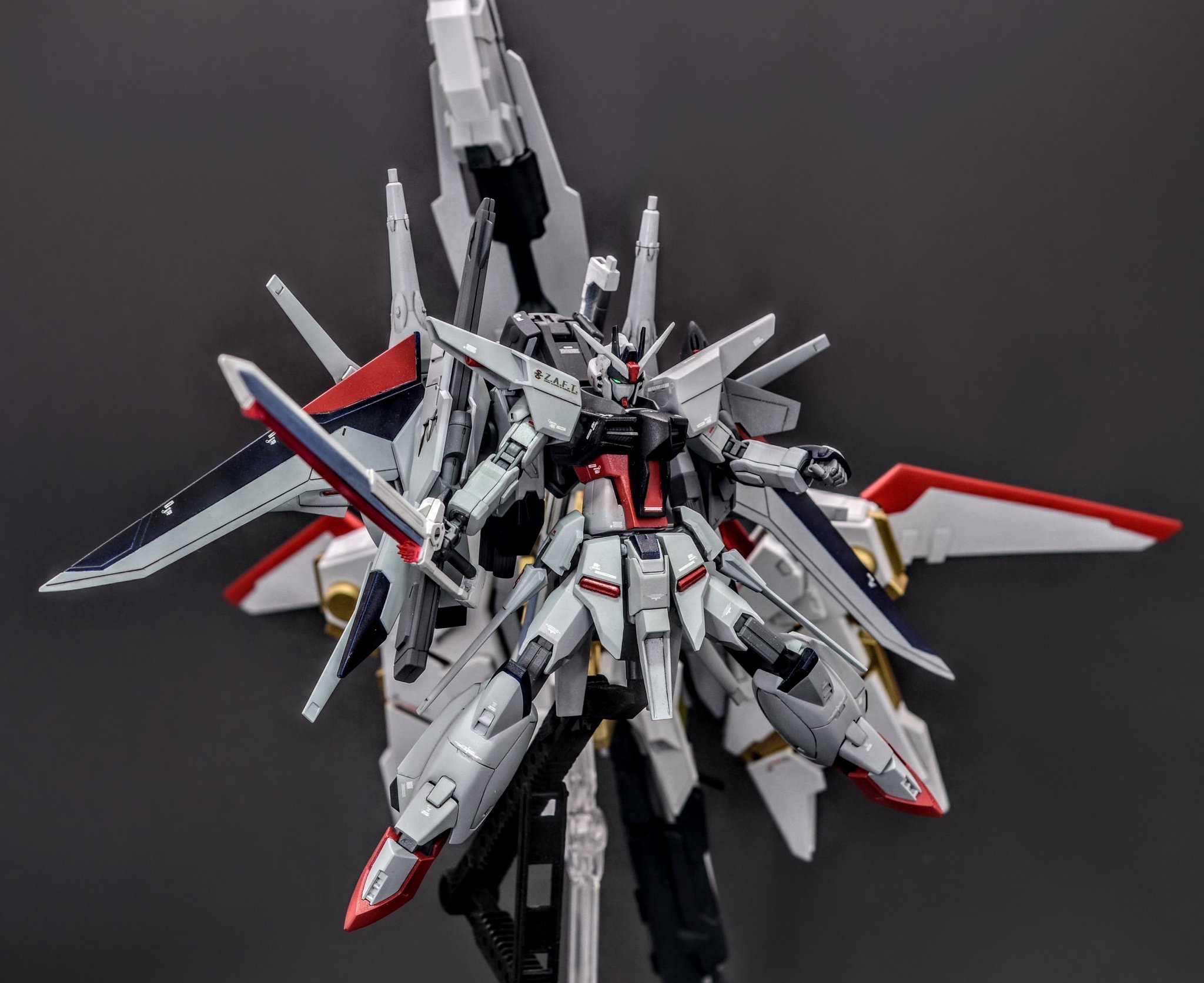 hg ゼウスシルエット　頭部改修 HG デスティニーガンダムSpecII&ゼウスシルエット 改修塗装完成