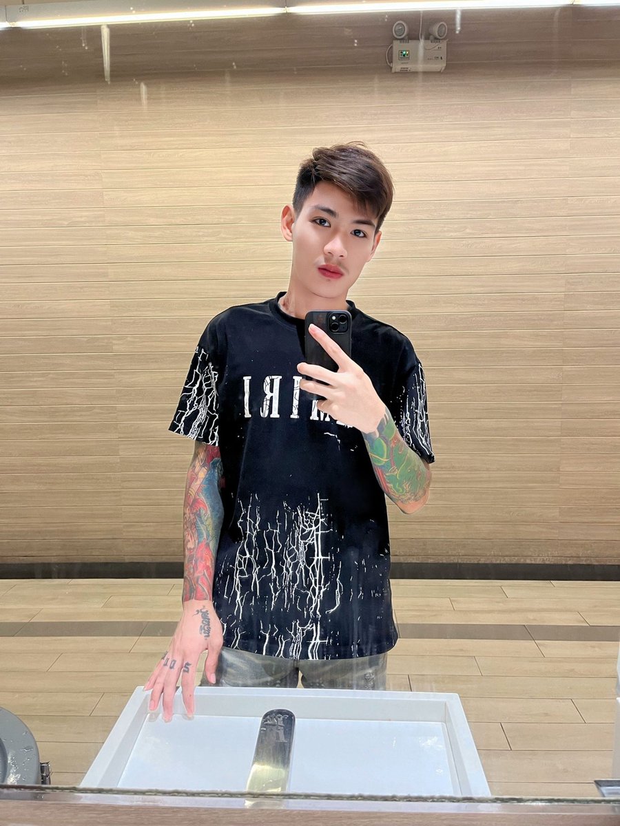 รับงานNทุกรูปแบบสนใจ👉🏻➡️ line.me/ti/p/Q_ZN-eT_LN ⬅️ ชายแท้100%   #กรุงเทพรับงาน