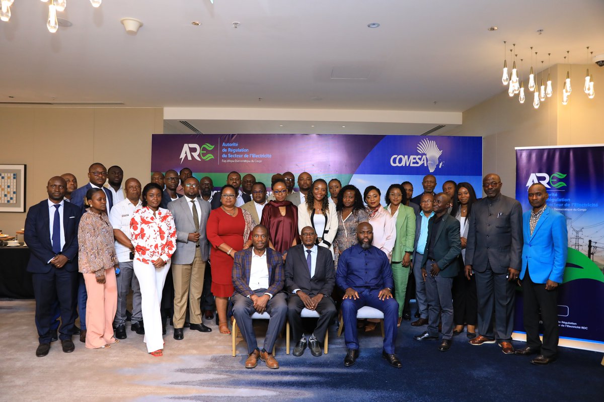 L’ARE et le COMESA ont organisé une formation sur un nouvel outil tarifaire d’électricité.
Cette activité a eu lieu du  9 au 11 décembre 2024, à Hilton Hôtel, à Kinshasa avec la participation d'autres parties prenantes notamment les développeurs et la société civile…