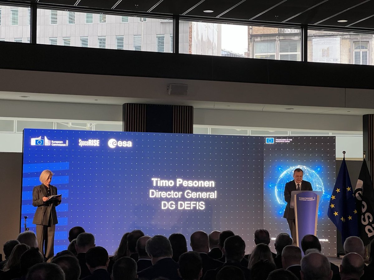 TimoPesonen1's tweet photo. After two years of hard work, IRIS² is taking up its rightful place as the third European space programme flagship. 🇪🇺🛰️
 
Signature of the IRIS² concession contract means:
➡️a great opportunity for our industry
➡️is key for our resilience
➡️is a synonym for European cooperation. https://t.co/RrhX3tBdV0