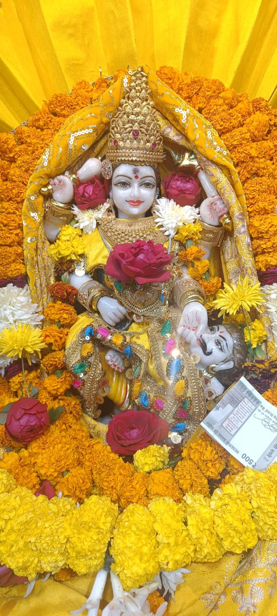 baglamukhipuja's tweet photo. Maa Baglamukhi maintains the eighth significant position among all the Ten Mahavidya's.
Baglamukhi Puja helps us to defeat our external enemies as well as internal enemies such as Kama, Krodha, Lobha, Moha &amp; Ahankar. https://t.co/KKHZpAEquj