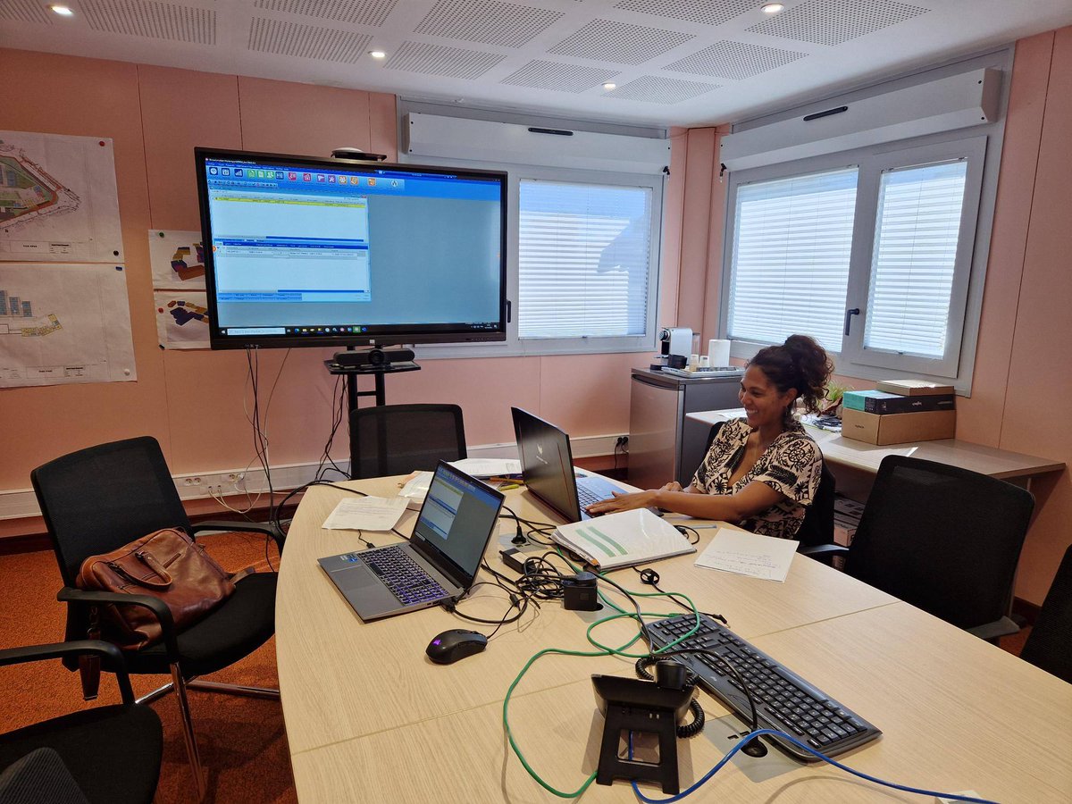 MCS_Logiciel's tweet image. Direction la Martinique pour la formation de notre client Bimini, pionnier du modulaire aux Antilles ! 🌴

Un grand merci à l’équipe de Bimini pour son accueil chaleureux et sa confiance ! 👷‍♂️💪

#MCSFrance #LogicielDeLocation #FormationClient #Modulaire #Bimini