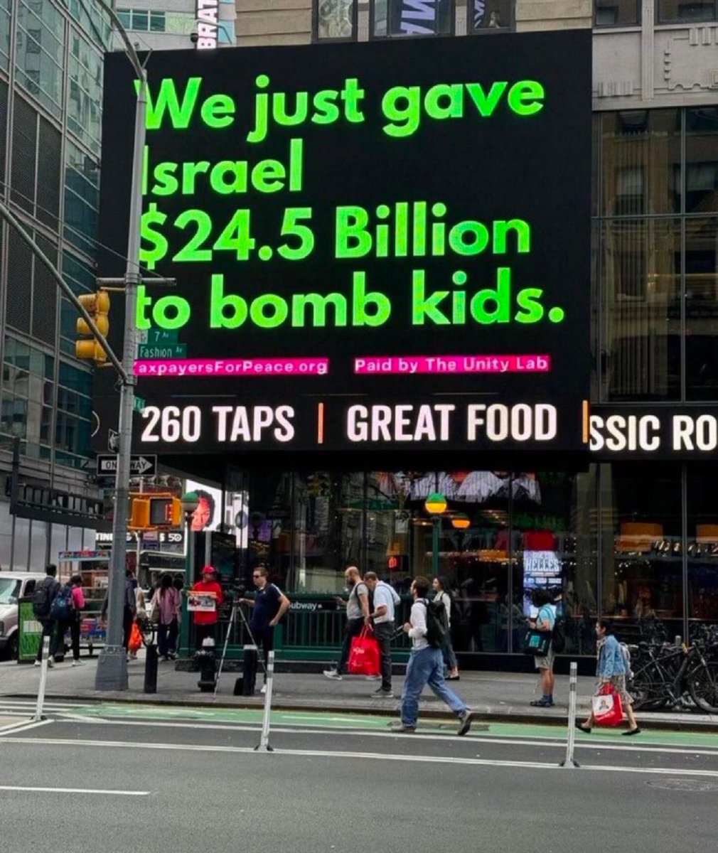 RQ4Peace's tweet photo. #GenocideJoe #BackstabbingTrump #ZionistKingJohnson
The above 3 people pretending to be statesman all work for Israel. Proof a. They never saw a dead Palestinian they didn’t like b. They never saw an extra dollar that didn’t go to Israel & c. They want us to sit down & shut up. https://t.co/jGKfgU3cgC