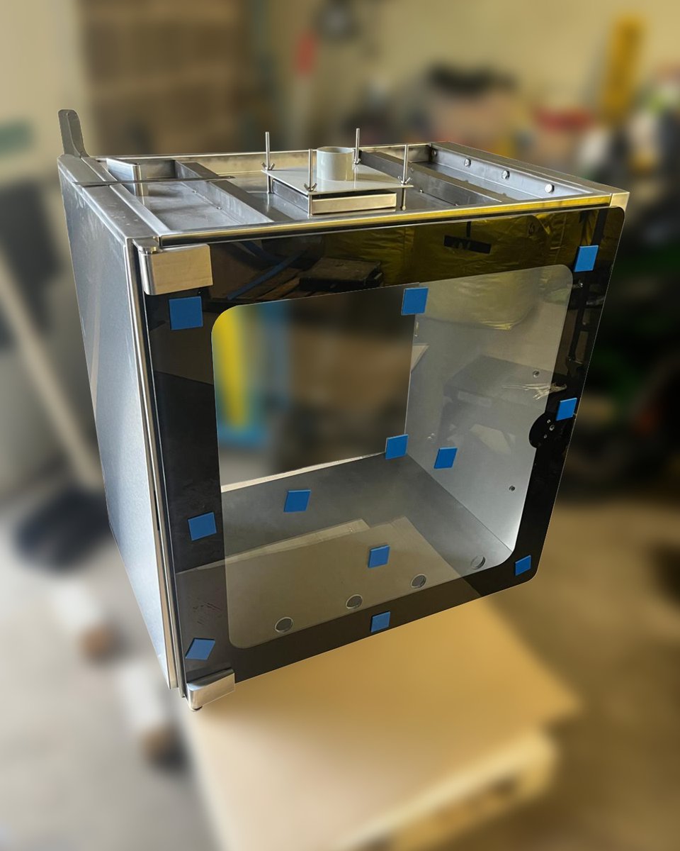 A sneaky preview of our bespoke-designed transfer hatch being assembled 👀

Recently we've been designing a custom-made transfer hatch for a cleanroom facility in Ireland. Stay tuned for the finished product!

#TransferHatch #PassThroughHatch  #PassThruHatch #Cleanroom