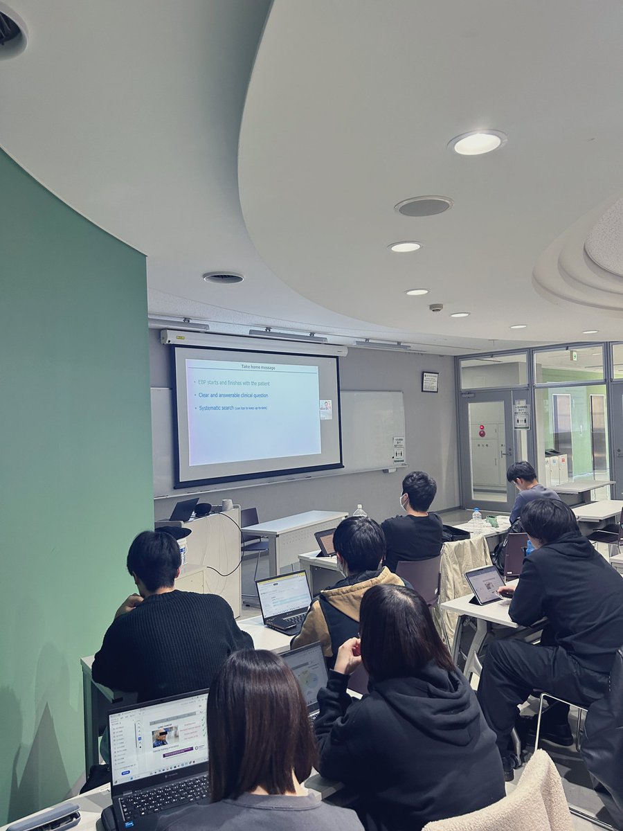 Thank you for delivering such an inspiring lecture on #evidencebasedphysiotherapy to our students at Tokyo University of Technology. We’re grateful for your time and expertise.

Looking forward to welcoming you again in the future!

<a href="/CurtinAlliedHth/">Curtin School of Allied Health</a>
#EBP #Physiotherapy #SMHS
