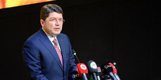 BAKAN TUNÇ YİNE "YARGI REFORMU STRATEJİ BELGESİNİ TAMAMLADIK" DEDİ

Kamuoyu 10. Yargı Paketinin TBMM'ye sunulması için Yagrı Reformu Strateji Belgesinin Cumhurbaşkanı tarafından paylaşılmasını bekliyor. 

BAKAN TUNÇ UZUN ZAMANDIR 'CUMHURBAŞKANI'NIN AÇIKLAYACAĞINI" DUYURUYOR