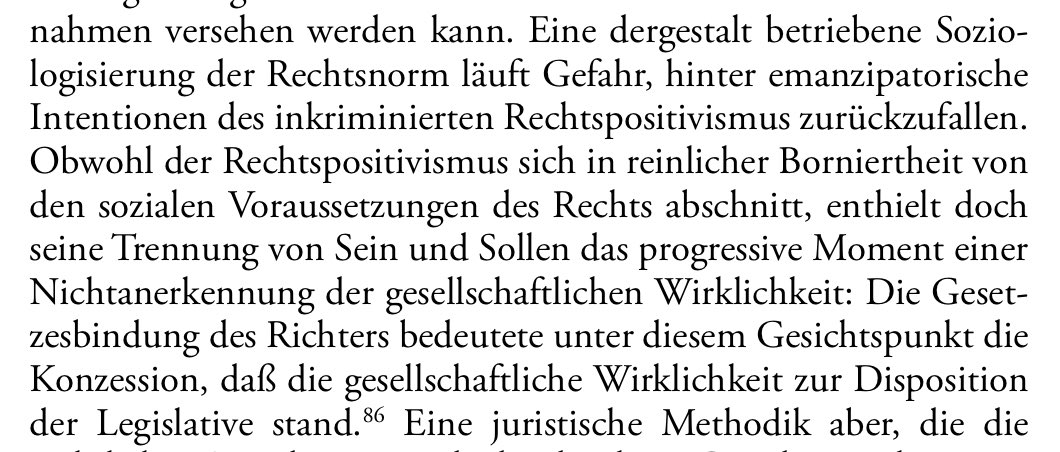 Habe ihre Texte zum Rechtspositivismus und die Würdigung seiner oft übersehenen „emanzipatorischen Intentionen“ und seines „progressiven Moments“ sehr geschätzt. Must-read für jeden, der sich der Rechtstheorie aus demokratietheoretischer Perspektive nähern will.