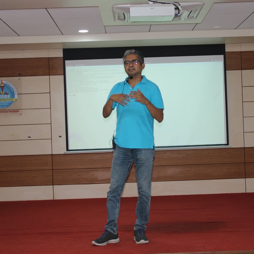 pccoeacm's tweet photo. ✨Team CESA, PCCoE ACM &amp; ACM-W hosted an inspiring ESP session on "The Role of Generative AI in Engineering" with Dr. Navin Kabra!

Big thanks to Dr. Kabra, HOD Dr. Sonali Patil, faculty, ACM India &amp; volunteers for making it a success!
#GenerativeAI  #PCCOE https://t.co/wSkscUHnRZ