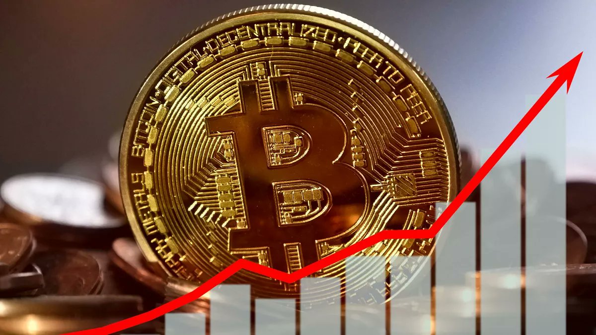 CryptoStel93467's tweet photo. $Bounce
๐HISTORIC MOMENT: #Bitcoin just hit its highest daily close ever!๐๐NEW ALL-TIME HIGH: $105,250 ๐ฐ๐ฅ#BTC #CryptoNews #BounceToTheMoon $BTC $ETH $XRP $DOT $PEPE #Altcoins #Ethereum #Thunder #Ortiz #Crypto #BitcoinToTheMoon #HODL #Blockchain #CryptoTrading #DeFi #Altcoins https://t.co/um94LruPUk