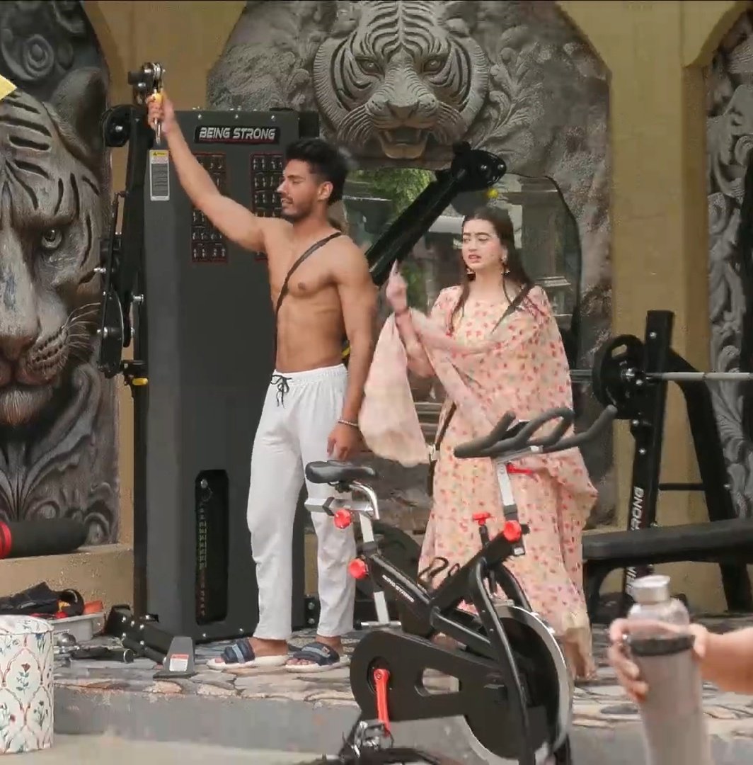 Dighat moments 🤌🤍

{#ChahatPandey #BiggBoss18} {#DigvijayRathee #Dighat #BB18 }