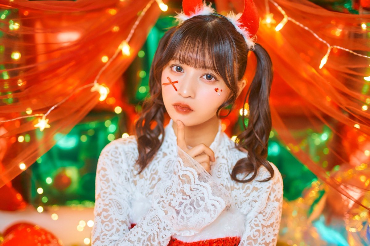 クリスマスビジュアル公開🎄.*

✰⋆｡:ﾟ･*☽:ﾟ･⋆｡✰⋆｡:ﾟ･*☽:ﾟ･⋆｡✰⋆｡:ﾟ･*☽

君のサンタになれるかな？

🪄早瀬結実
🪄担当カラー 紫
🪄属性 夢
🪄好きなもの一覧 ぬいぐるみ、犬、ウーパールーパー、プロレス、サッカー、野球、毛布、アイドル、睡眠

【<a href="/hayaseyumi0131/">早瀬結実(まねきケチャ)</a> 】