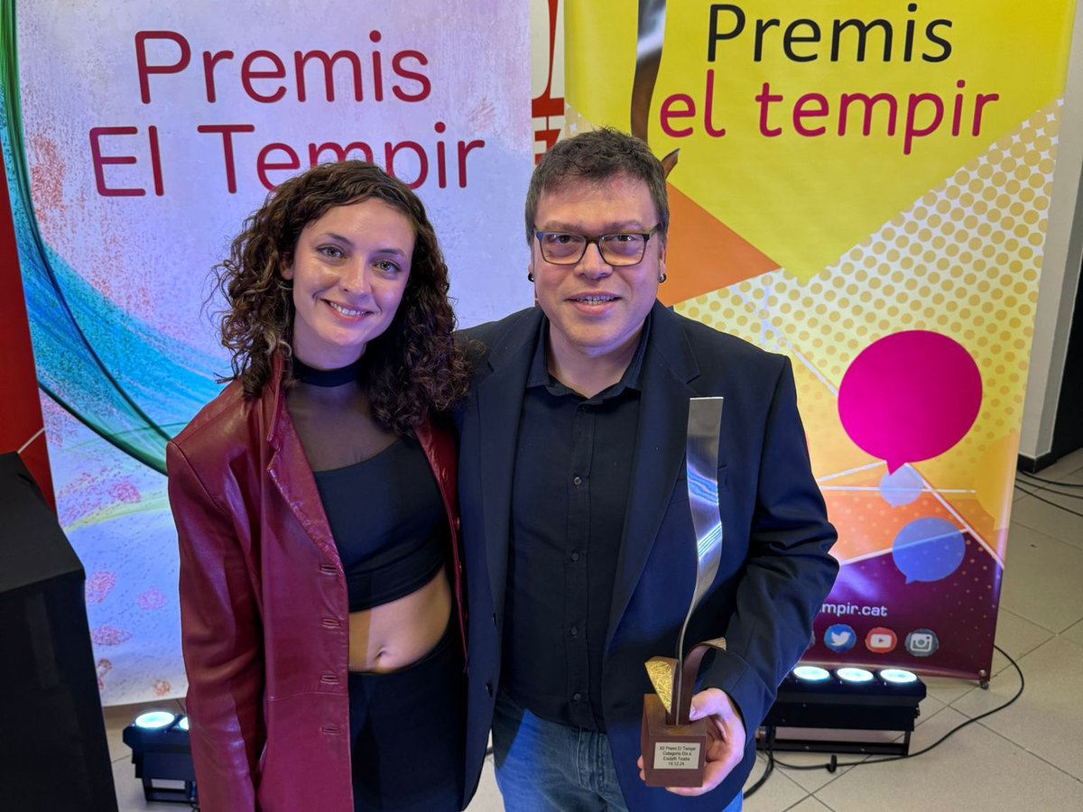 infobenissa's tweet image. Els Premis El Tempir d’Elx reconeixen la tasca de la companyia Esclafit Teatre, del benisser Joan Nave infobenissa.com/noticies/cultu…