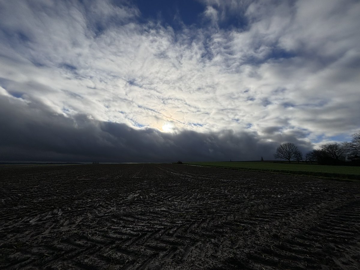janterras's tweet photo. #vrtweer
#kaster 12:11 https://t.co/uZOpYXxbBx