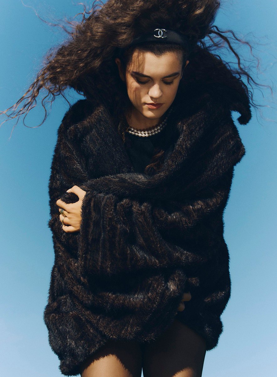 amaiaontbrain's tweet photo. Amaia para Vogue Spain https://t.co/hJje0gYriR