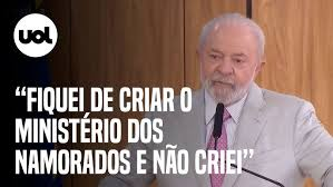 FreuDebochado's tweet photo. @direitasiqueira Esperando o Programa Meu Crush Minha Vida. https://t.co/kcXCt9a2lD