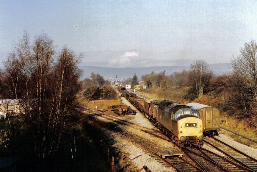 On this day in 1984.

37279 is seen at Heath Jn during the remodelling of the junction which took some 6 months. First the two storey gas lit signal box was removed and replaced then the junction going to Coryton was replaced by a new junction. 37279 eventually became 37424 ©️ NH
