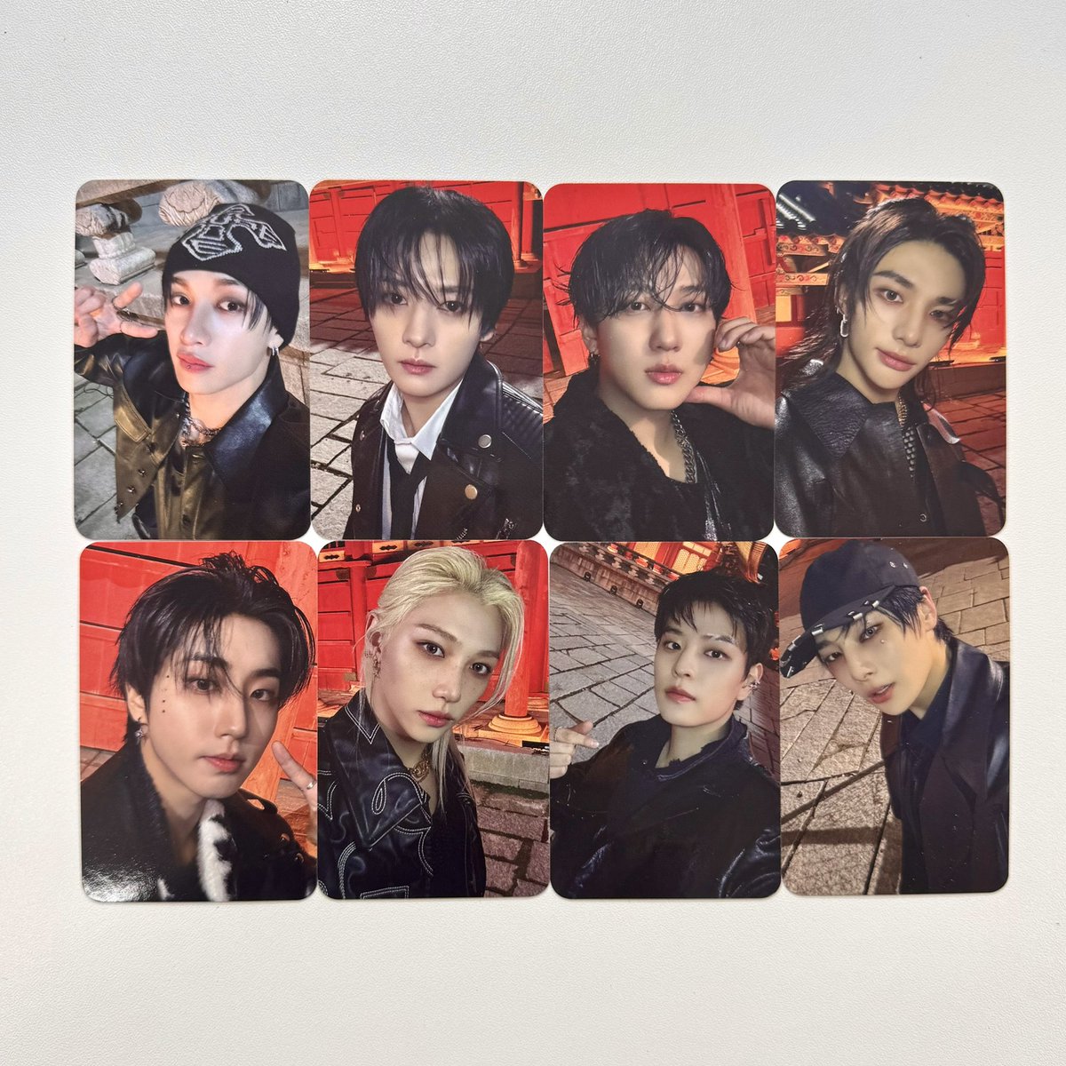 88_ROAD's tweet photo. いつも楽しみのStray kids 予約特典トレカ入庫されました🥰

順番に
ALADIN                       YES24
APPLE MUSIC          WITHMUU

今回の特典衣装も全部違うし色も鮮明で全部かわいいです♥️
早速包装して早くお届けします。 https://t.co/QWYUHBToMe