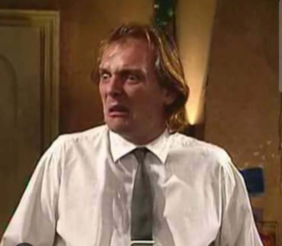 official_bottom's tweet photo. “What about "badger?”

“Nnnno, no, I'm more a sort of…”

“Hedgehog.”

“No, fox. That's good. No, that's good. No that is good.”

“Stoat".”

“Foxy stoat? Yeeaah! Yeah, it's got a ring to it. “Foxy stoat seeks…”

“Pig!” https://t.co/KcaoHcrSsv