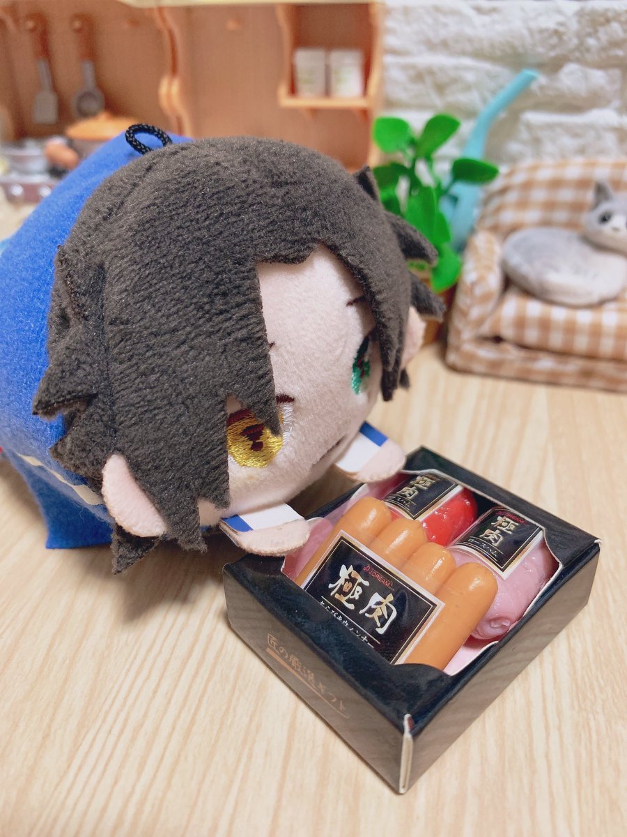 free_halloween's tweet photo. お歳暮の時期ですね🥩 https://t.co/KpZUKyIFoN