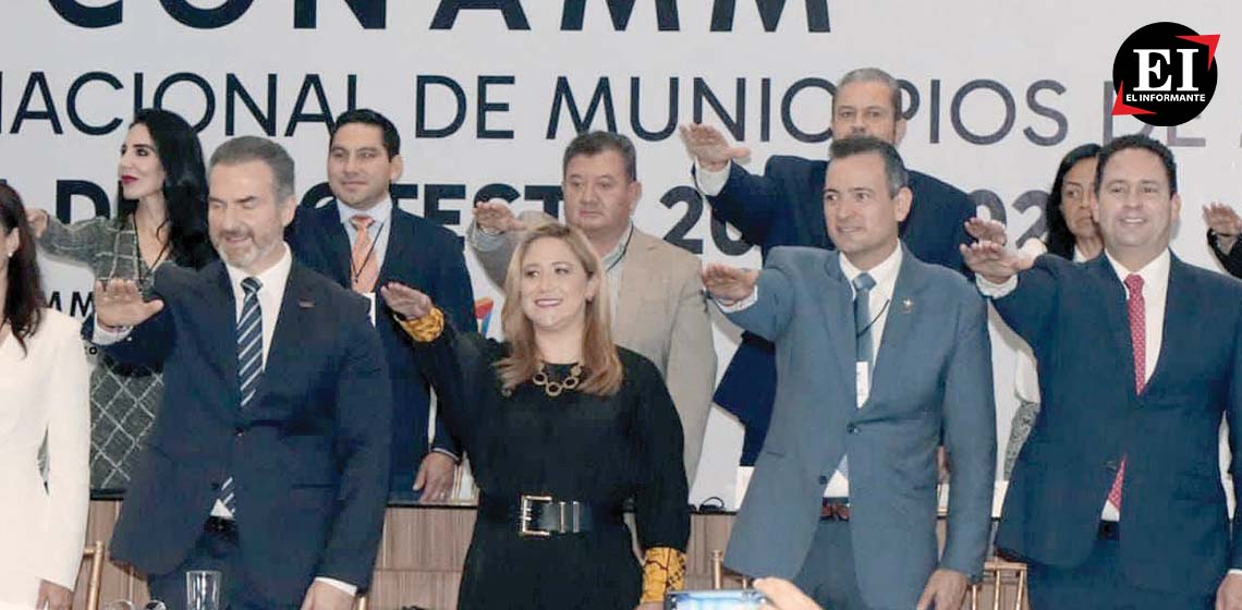 ElInformanteMX's tweet photo. @Anaamunizneyra #TomaProtesta como #copresidenta de la @CONAMM

Enfatizó la necesidad de #TrabajarArduamente y en #unidad porque "la #confianza que nos dio la #ciudadanía debe honrarse con #trabajo, con #BuenosResultados y sin dejar a nadie atrás."
https://t.co/lFSyyqxAen https://t.co/kVbV0nxjrN