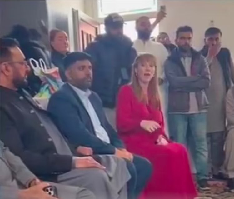 WeGotitBack 🏴󠁧󠁢󠁥󠁮󠁧󠁿🇬🇧🇺🇸 tweet media