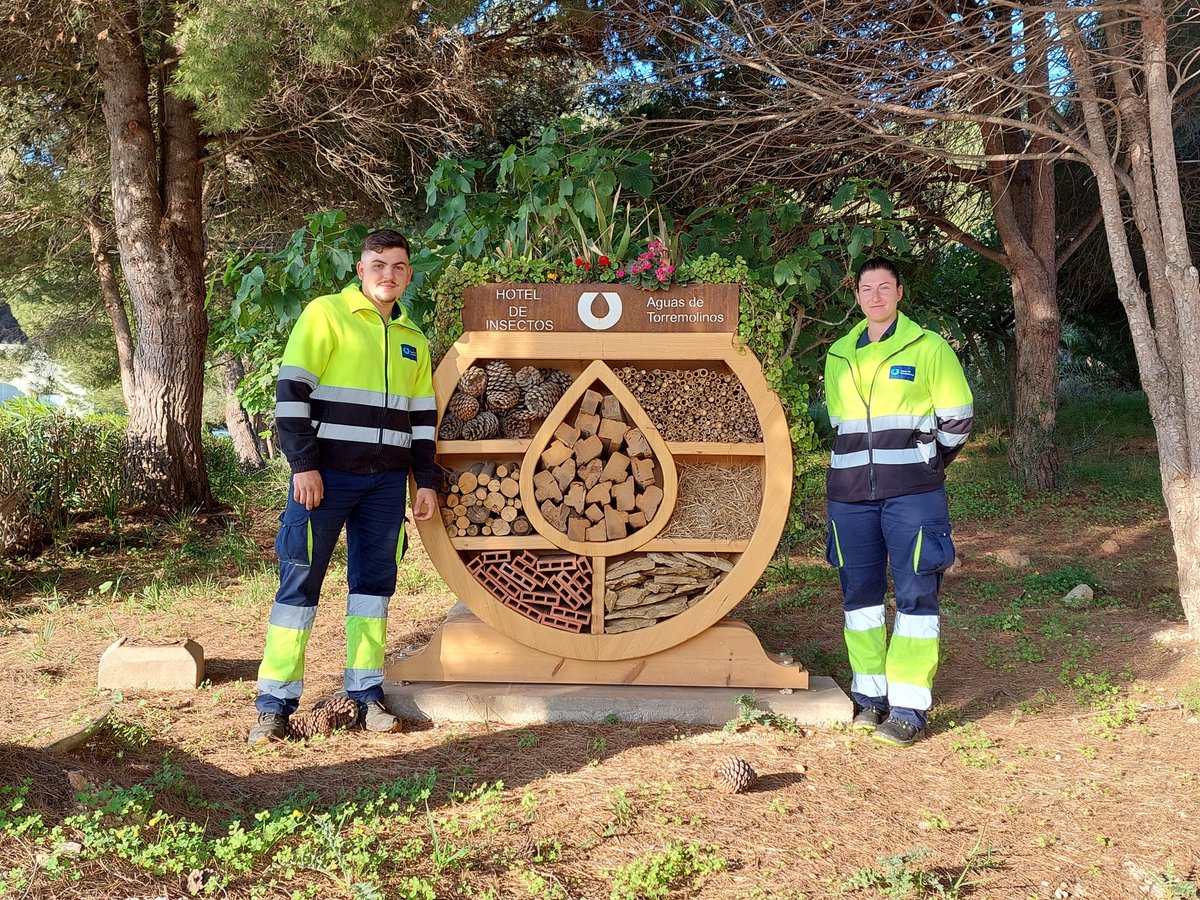 H2OTorremolinos's tweet photo. 🚀 La #FPDual es una gran oportunidad para impulsar el talento joven, especialmente en el sector del agua
👷‍♀️ Nosotros llevamos años apostando por este modelo
👇 No te pierdas este reportaje en @malagahoy_es y conoce las historias de Alejandro y Natalia
🌐 https://t.co/usoLgKjN5g https://t.co/y97Tj20Dq4
