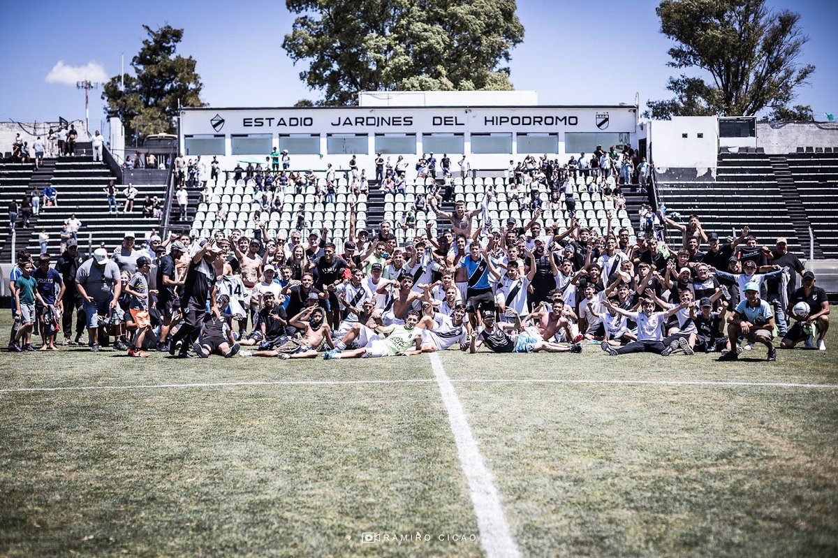 El camino tuvo recompensa 🏆 

🎓 <a href="/DanubioFC/">Danubio Fútbol Club</a>  

CAMPEONES URUGUAYO 2024! 🥇