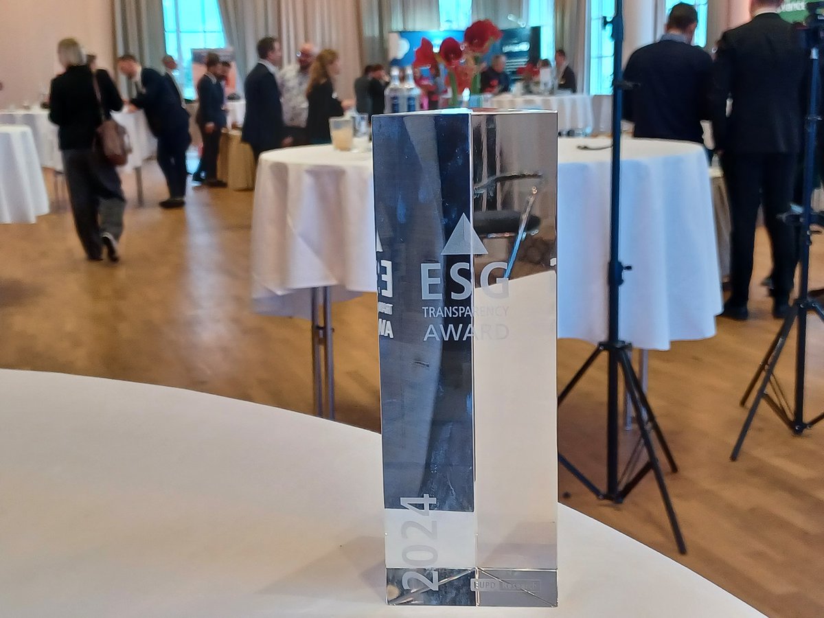 idtbiologika's tweet photo. #IDTBiologika has been honored with the #ESG Transparency Award, presented by #EUPDResearch. The award recognizes our commitment to high environmental, social, and governance standards and #transparency in communication.
#esgta24 #CDMO #ESGSummit #EuropeanSustainabilityWeek https://t.co/J4VGzEAS8S