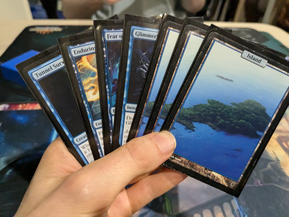 mtg_nomad's tweet image. Drafted a crazy Marina brew to finish off our #MagicMates #DSK season. Went 1-2 losing to good guy @Charlie_Boyd_ in a lengthy R3 where G1 I cast Marina on t5 and hit 4 spells.

Including the pic where I somehow drew only blue spells and lands (I kept and won) 🤣