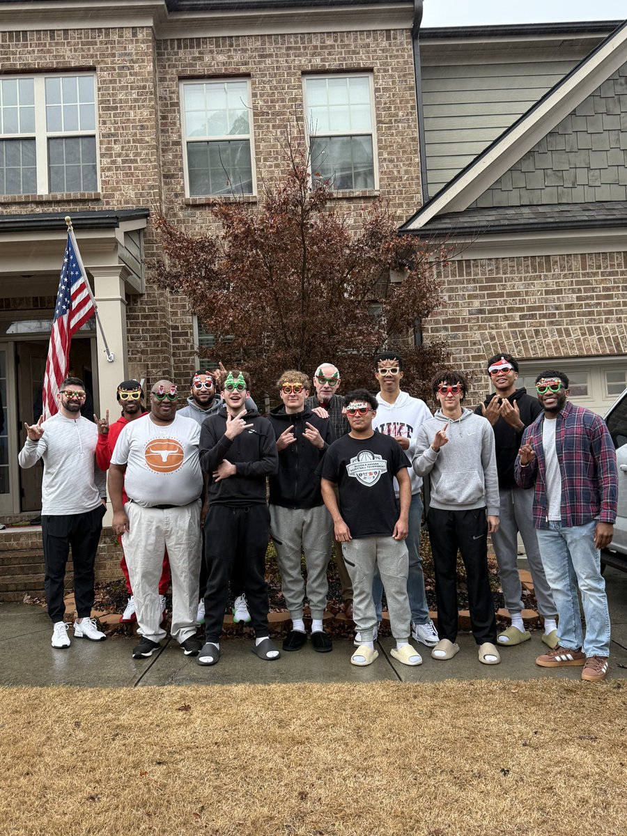 Enjoyed a great night hanging with the staff and the seniors. Proud of this group and looking forward to more good times!