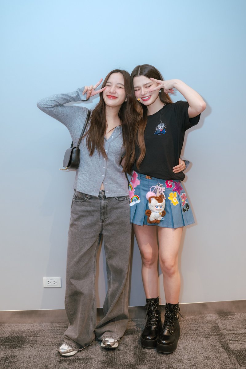 freenbeckfc's tweet photo. โคตรพิเศษ ที่ไม่ใช่ชื่อเพลง🤭

#ฟรีนเบค #FreenBecky
#srchafreen #Beckysangels https://t.co/ahikZfggcL